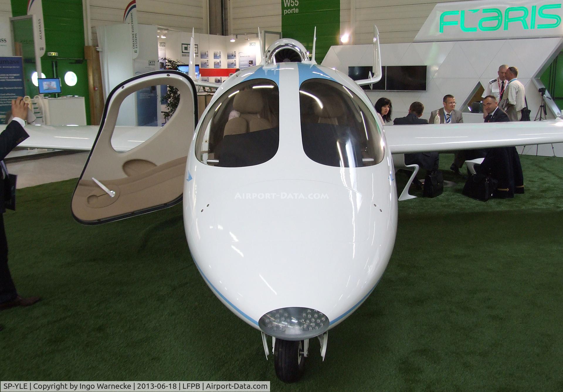 SP-YLE, 2013 Flaris LAR-1 C/N 01, Flaris LAR-1 (first flight planned for end of 2013) at the Aerosalon 2013, Paris