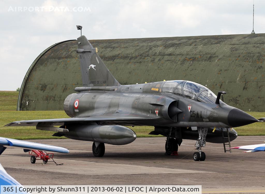 365, Dassault Mirage 2000N C/N 357, Used as a demo during LFOC Open Day 2013 for Ramex Delta...