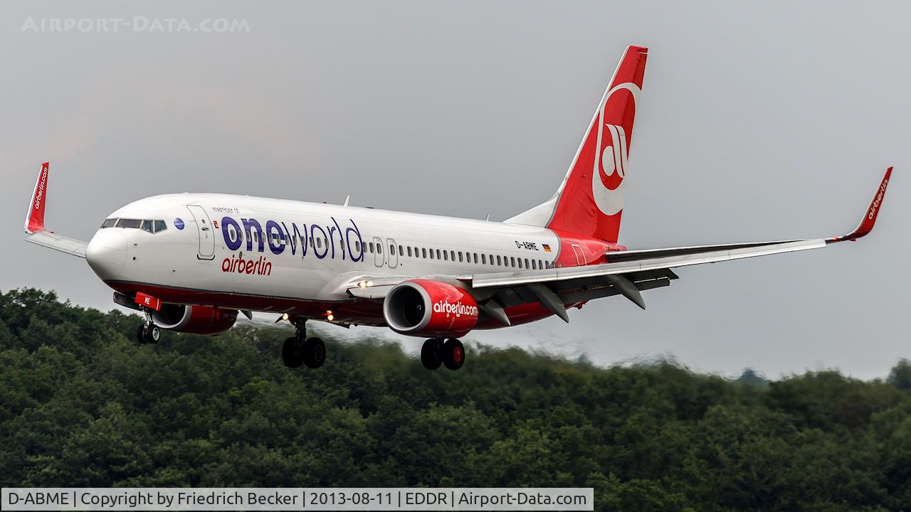 D-ABME, 2012 Boeing 737-86J C/N 37766, on final RW27