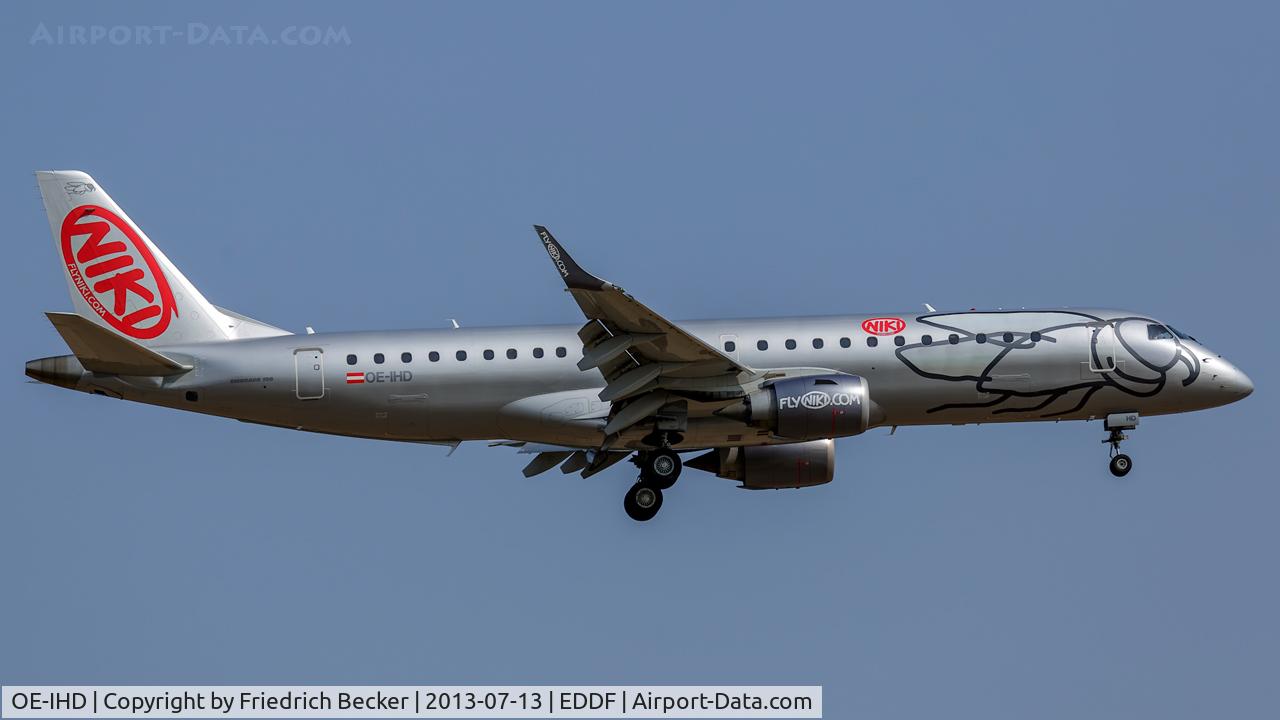 OE-IHD, 2010 Embraer E190 (ERJ-190-100) C/N 19000354, on final RW07R