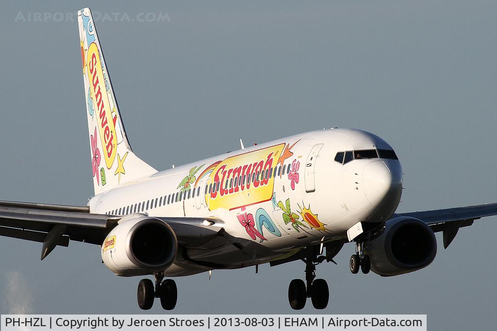 PH-HZL, 2001 Boeing 737-8K2 C/N 30391, sunweb travel