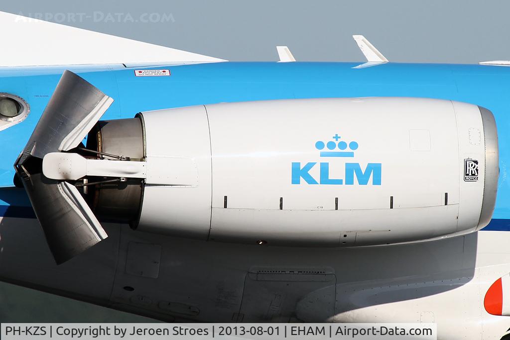 PH-KZS, 1995 Fokker F70 (F-28-0070) C/N 11540, @ Amsterdam