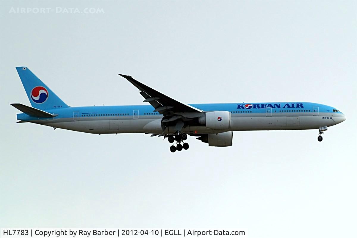 HL7783, 2009 Boeing 777-3B5/ER C/N 37644, Boeing 777-3B5ER [37644] (Korean Air) Home~G 10/04/2012. On approach 27L.