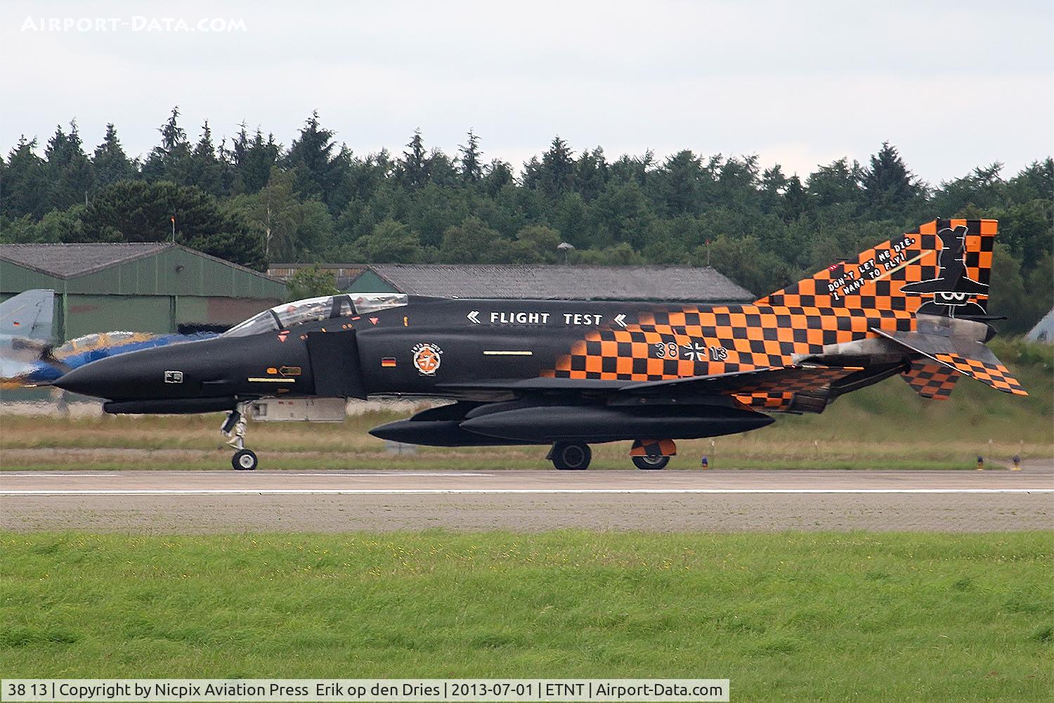 38 13, 1972 McDonnell Douglas F-4F Phantom II C/N 4644, 3813 ready to leave ETNT