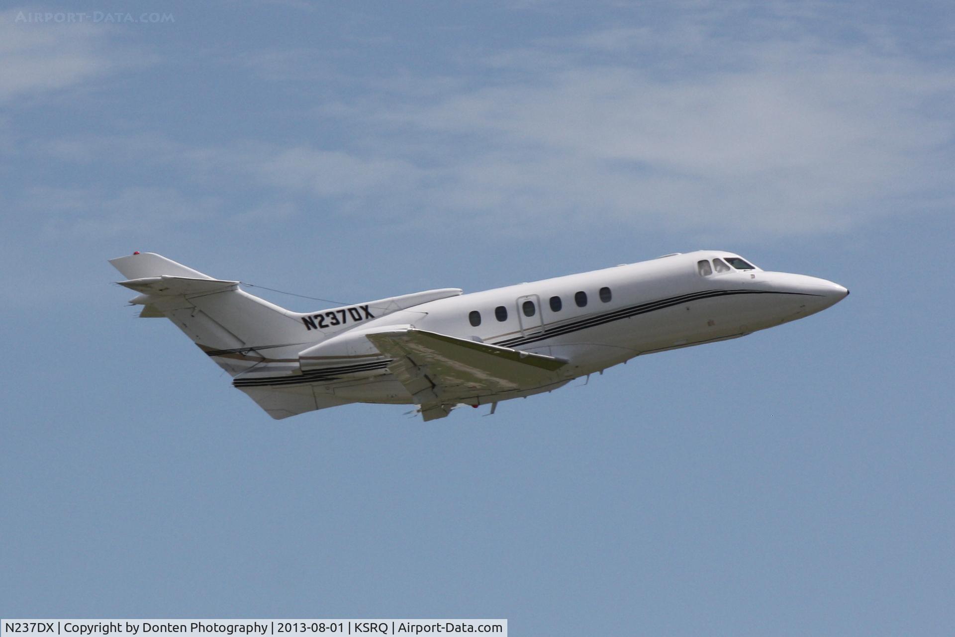 N237DX, 1981 British Aerospace HS.125-700A C/N NA0304, British Aerospace 125 (N237DX) departs Sarasota-Bradenton International Airport
