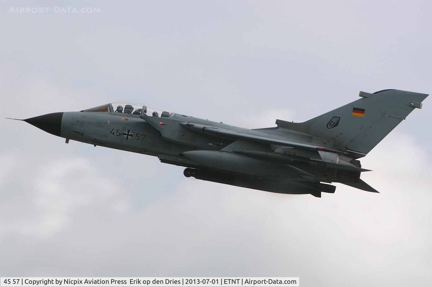 45 57, 1987 Panavia Tornado IDS C/N 648/GS205/4257, 4557 during take off from runway 08