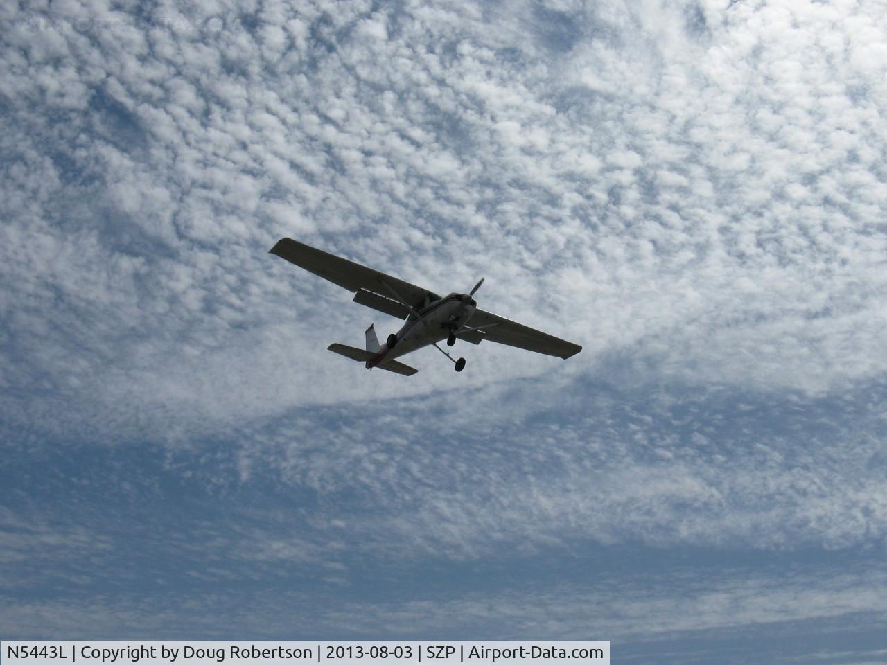 N5443L, 1980 Cessna 152 C/N 15284315, 1980 Cessna 152, Lycoming O-235 115 Hp, another on final Rwy 22