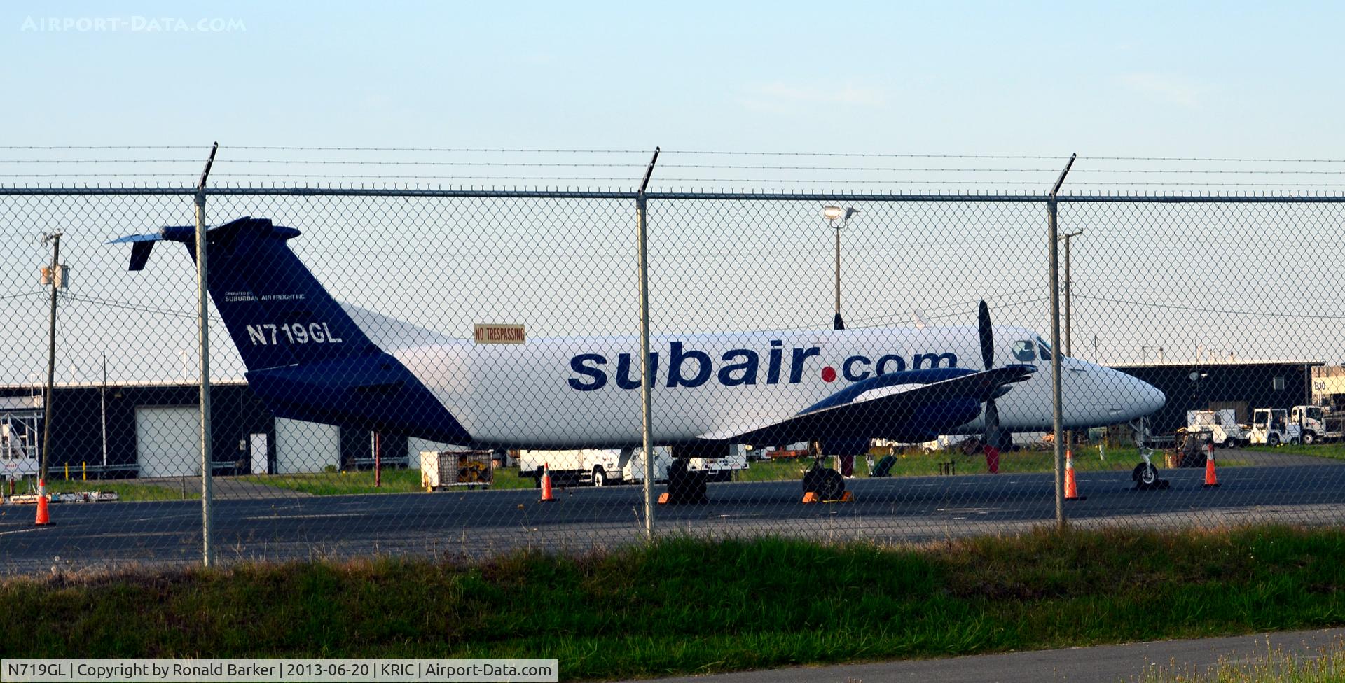 N719GL, 1984 Beech 1900C C/N UB-19, RIC