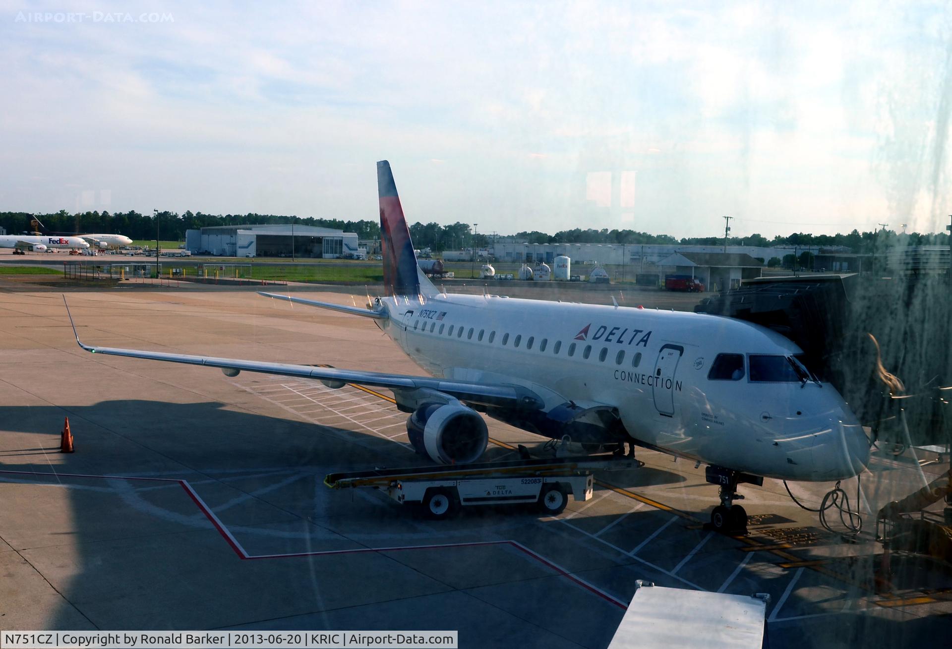 N751CZ, 2008 Embraer 170LR (ERJ-170-100LR) C/N 17000247, At the gate RIC