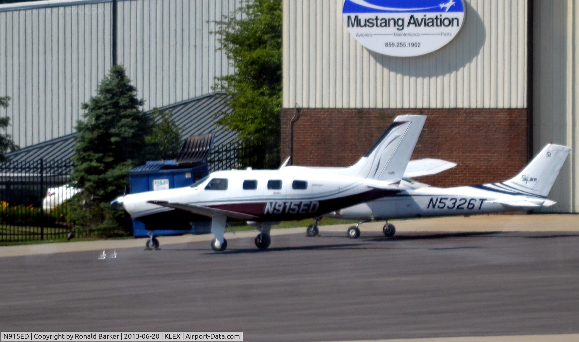 N915ED, 2006 Piper PA-46-350P Malibu Mirage C/N 4636397, Ramp LEX