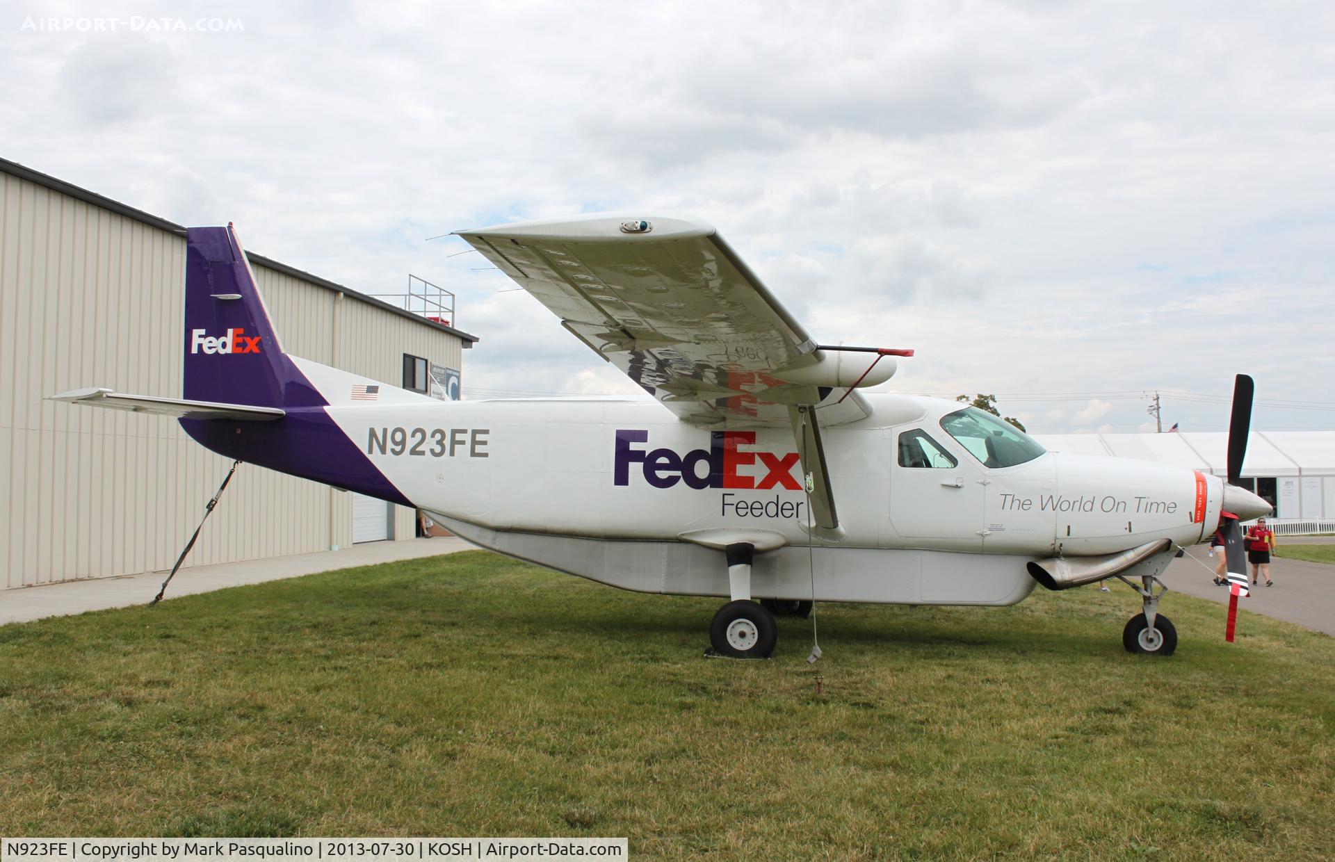 N923FE, 1987 Cessna 208B C/N 208B0023, Cessna 208B