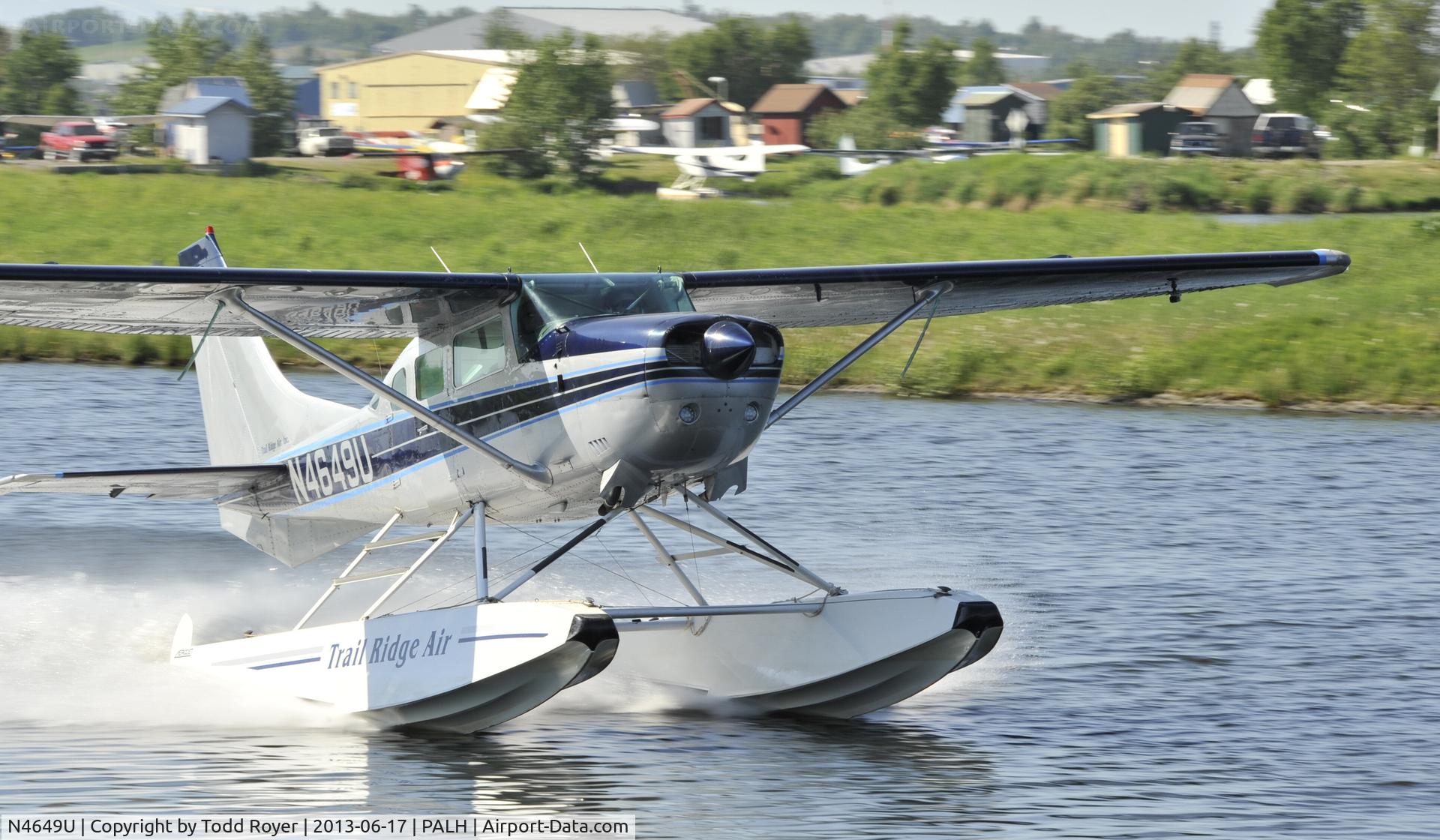 N4649U, 1979 Cessna U206G Stationair C/N U20605028, Taxiing on Lake Hood