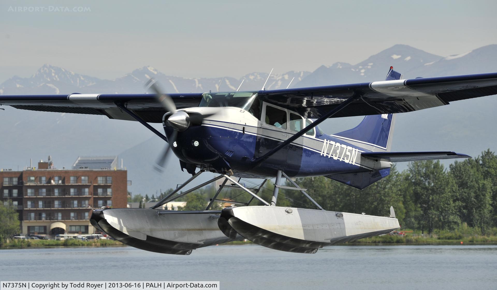 N7375N, Cessna U206G Stationair C/N U20603641, Departing Lake Hood