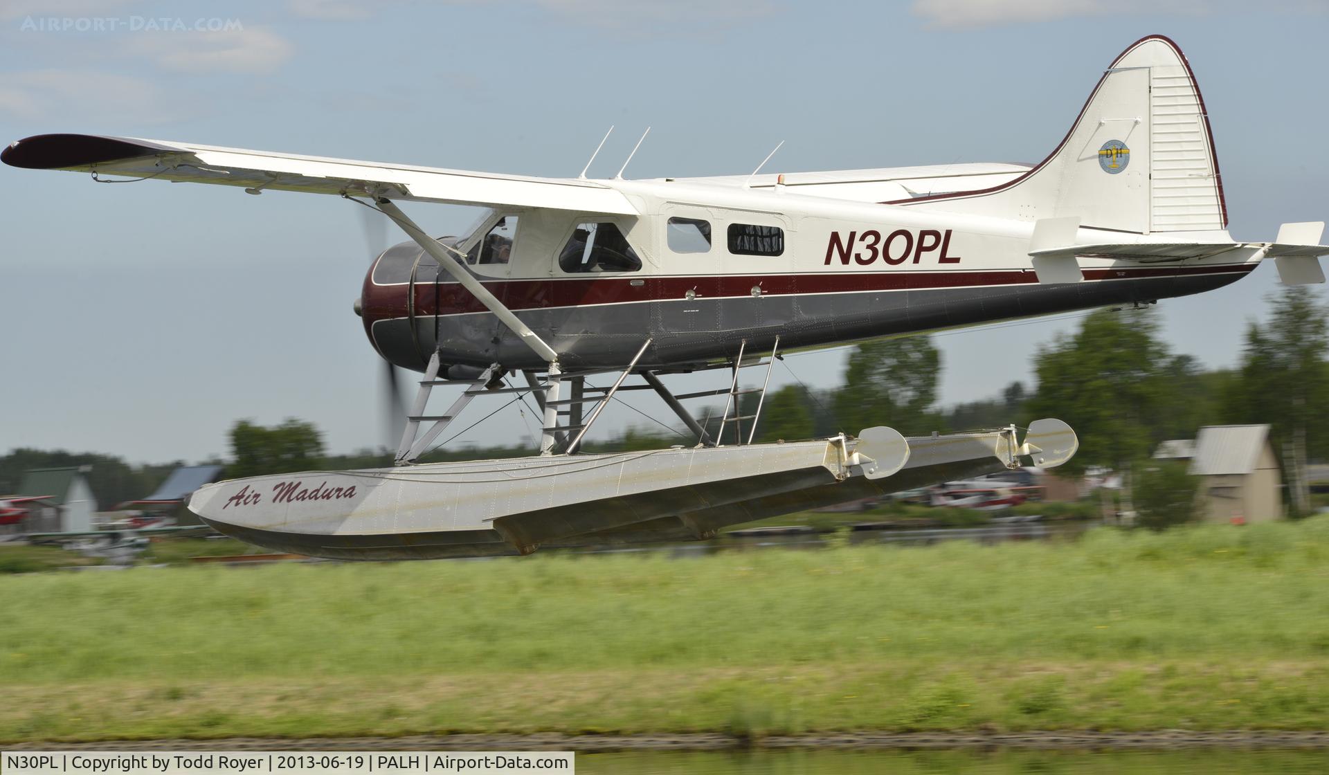 N30PL, 1964 De Havilland Canada DHC-2 Beaver C/N 1554, Landing at Lake Hood