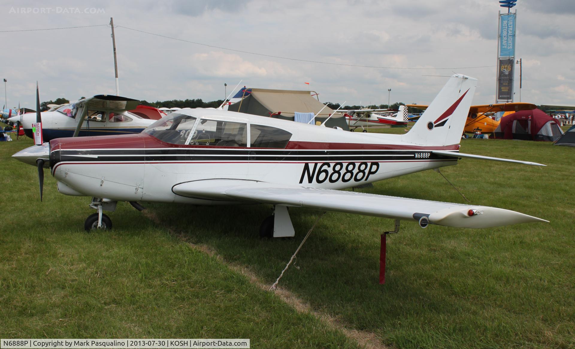 N6888P, 1960 Piper PA-24-250 Comanche C/N 24-2025, Piper PA-24-250
