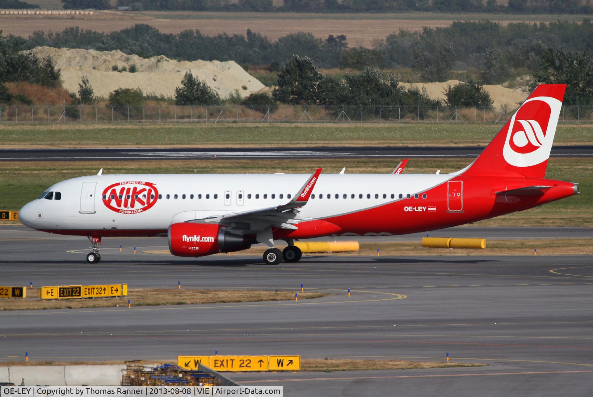 OE-LEY, 2013 Airbus A320-214 C/N 5648, Niki A320