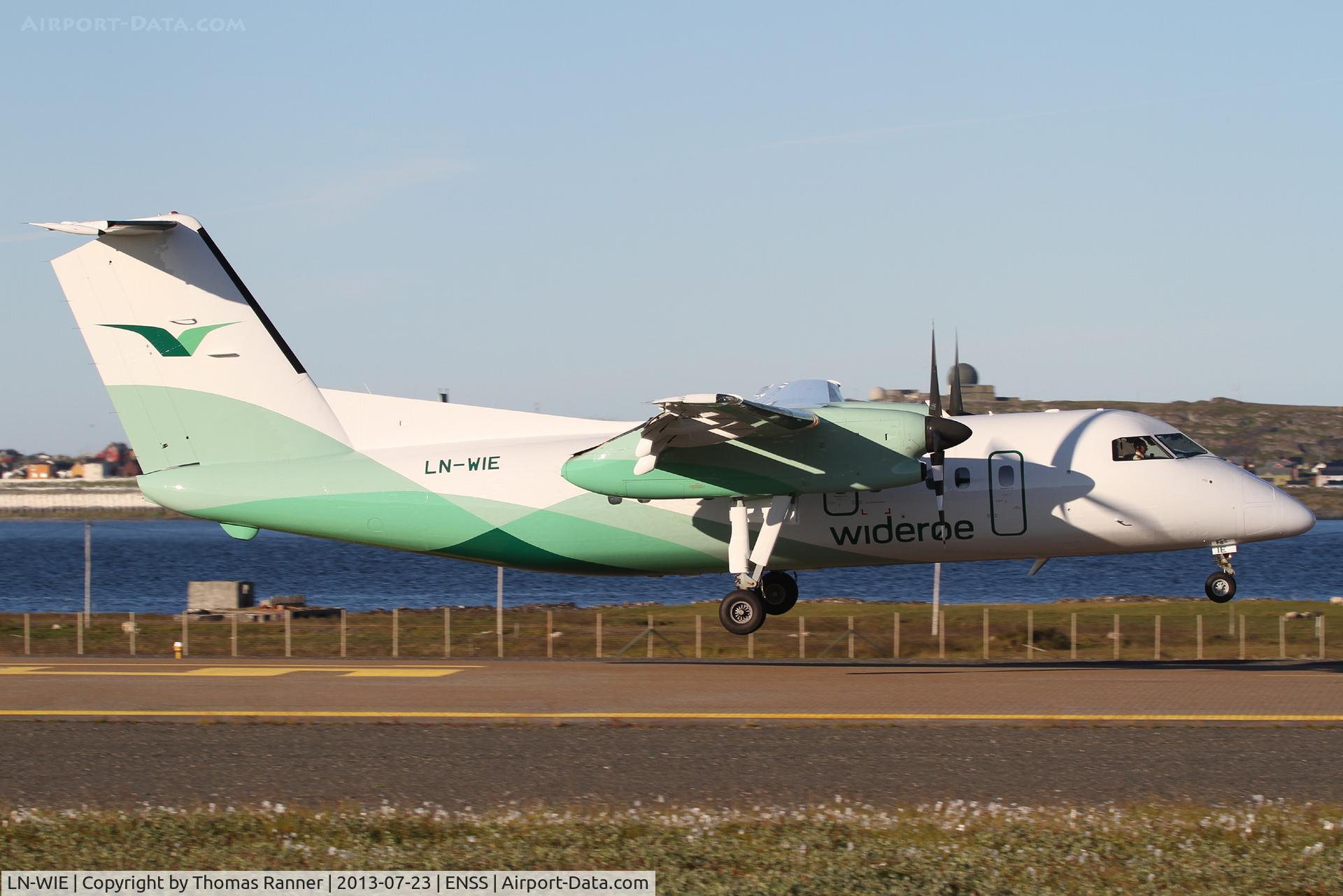 LN-WIE, 1994 De Havilland Canada DHC-8-103 Dash 8 C/N 371, Wideroe DHC-8