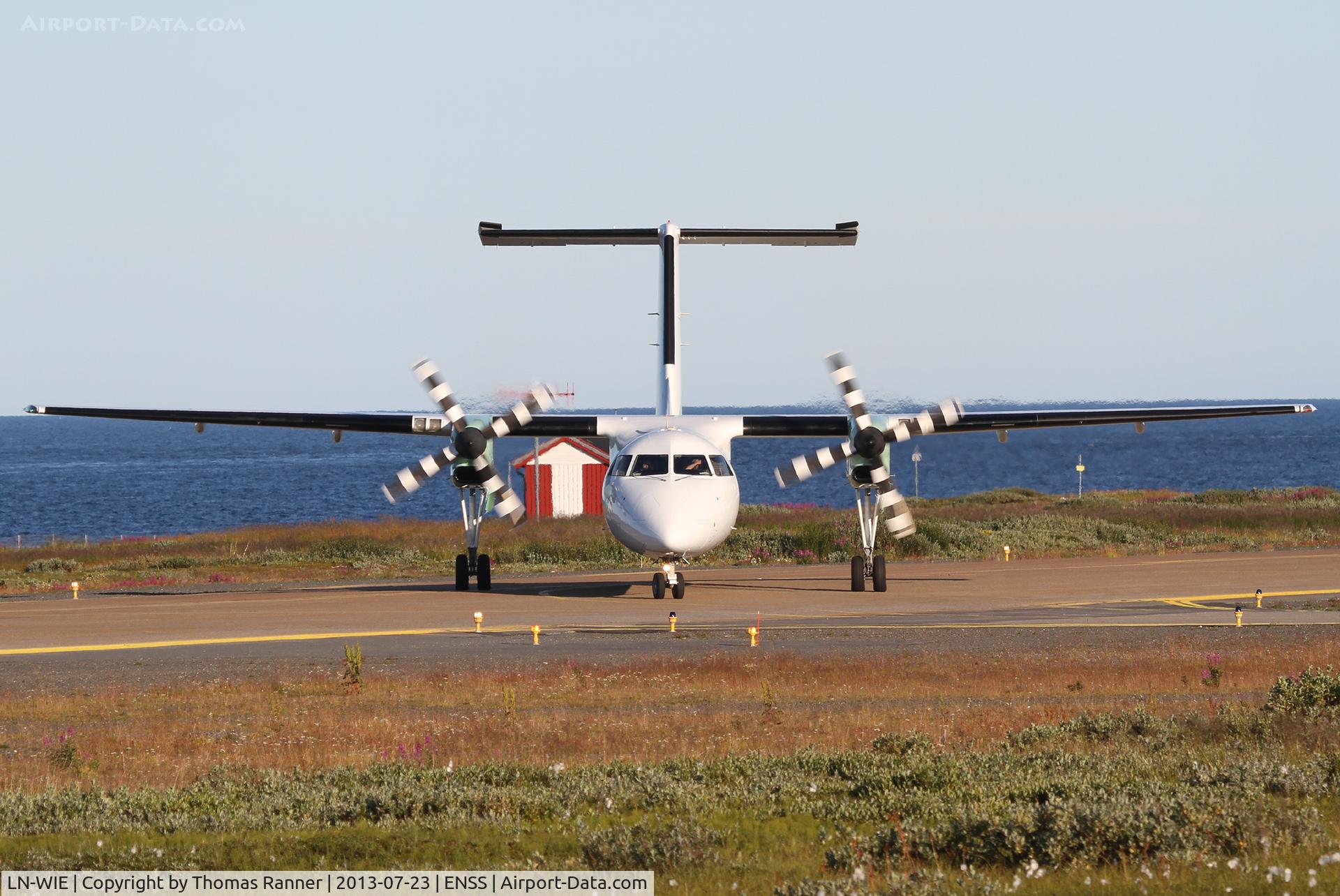 LN-WIE, 1994 De Havilland Canada DHC-8-103 Dash 8 C/N 371, Wideroe DHC-8