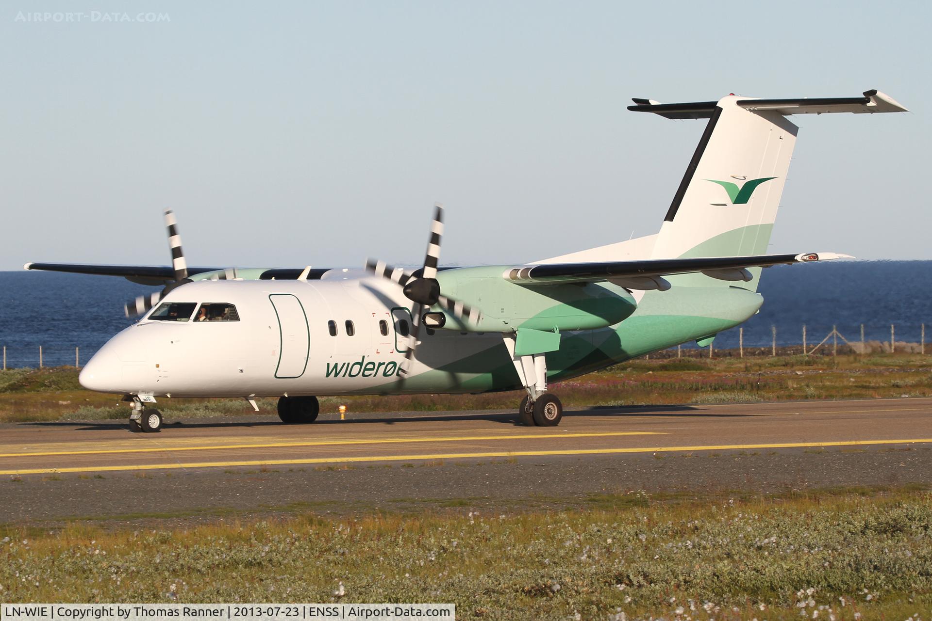 LN-WIE, 1994 De Havilland Canada DHC-8-103 Dash 8 C/N 371, Wideroe DHC-8