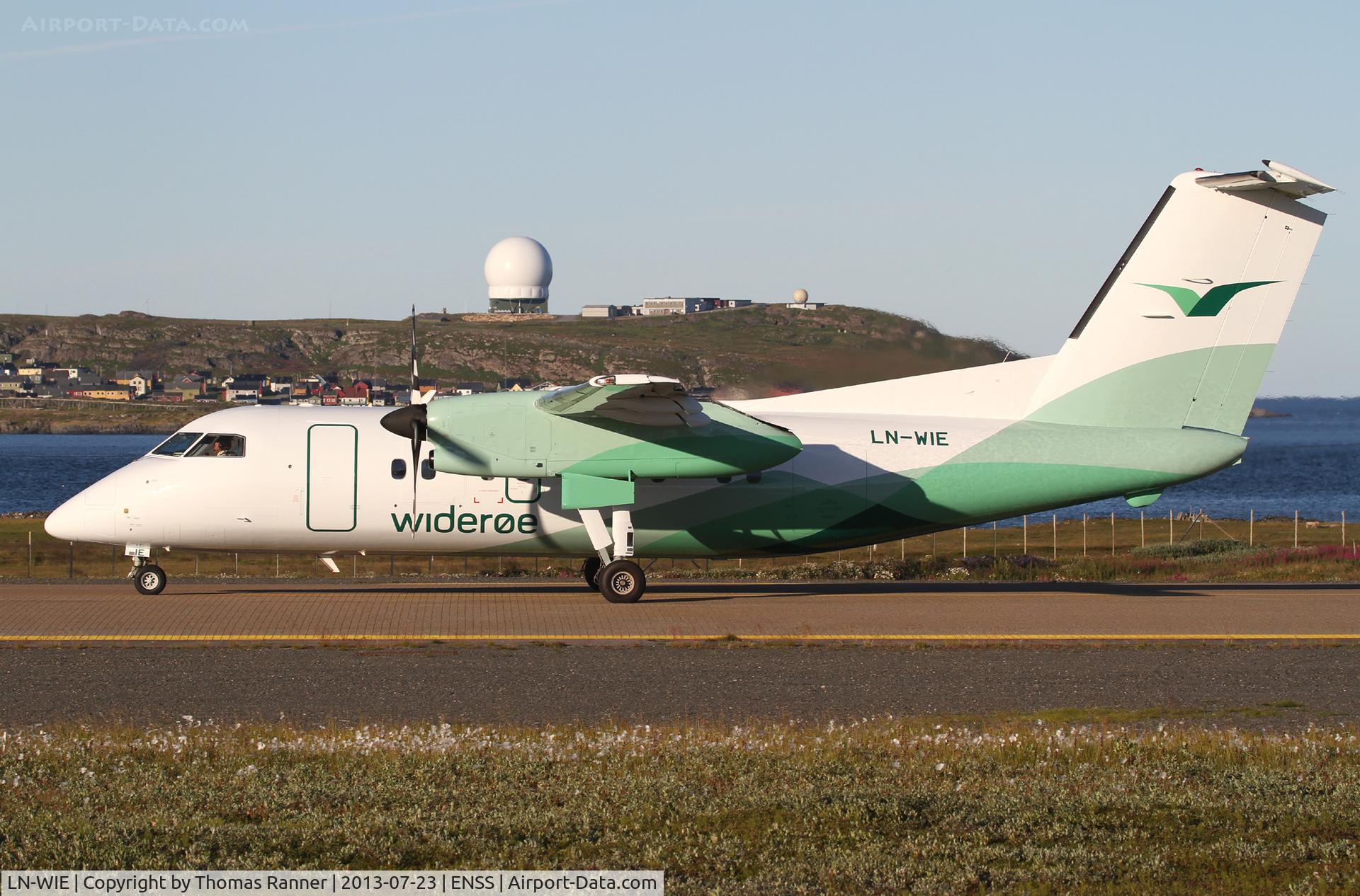 LN-WIE, 1994 De Havilland Canada DHC-8-103 Dash 8 C/N 371, Wideroe DHC-8