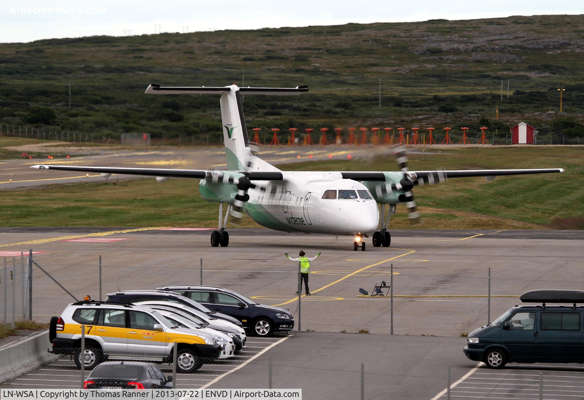 LN-WSA, 1996 De Havilland Canada DHC-8-202 Dash 8 C/N 435, Widerøe DHC-8