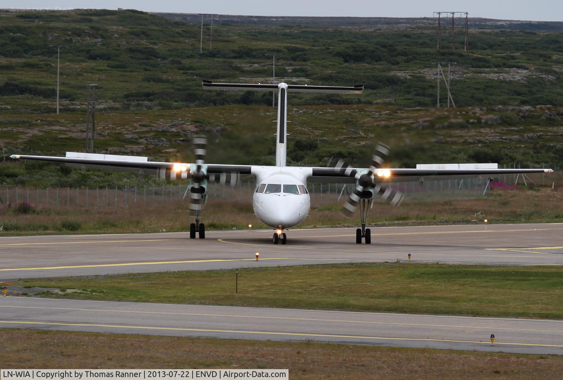 LN-WIA, 1993 De Havilland Canada DHC-8-103 Dash 8 C/N 359, Widerøe DHC-8