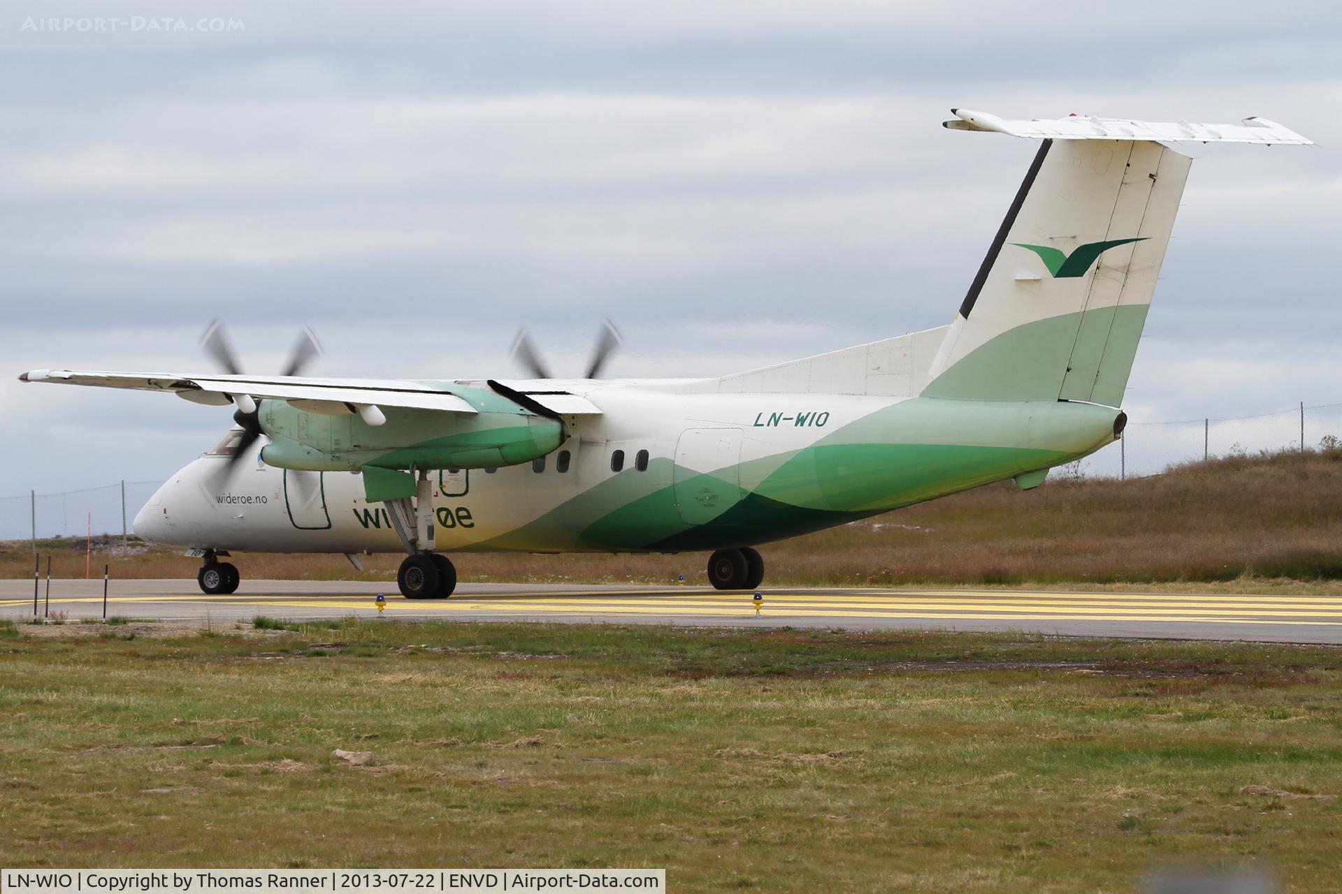 LN-WIO, 1995 De Havilland Canada DHC-8-103B Dash 8 C/N 417, Widerøe DHC-8