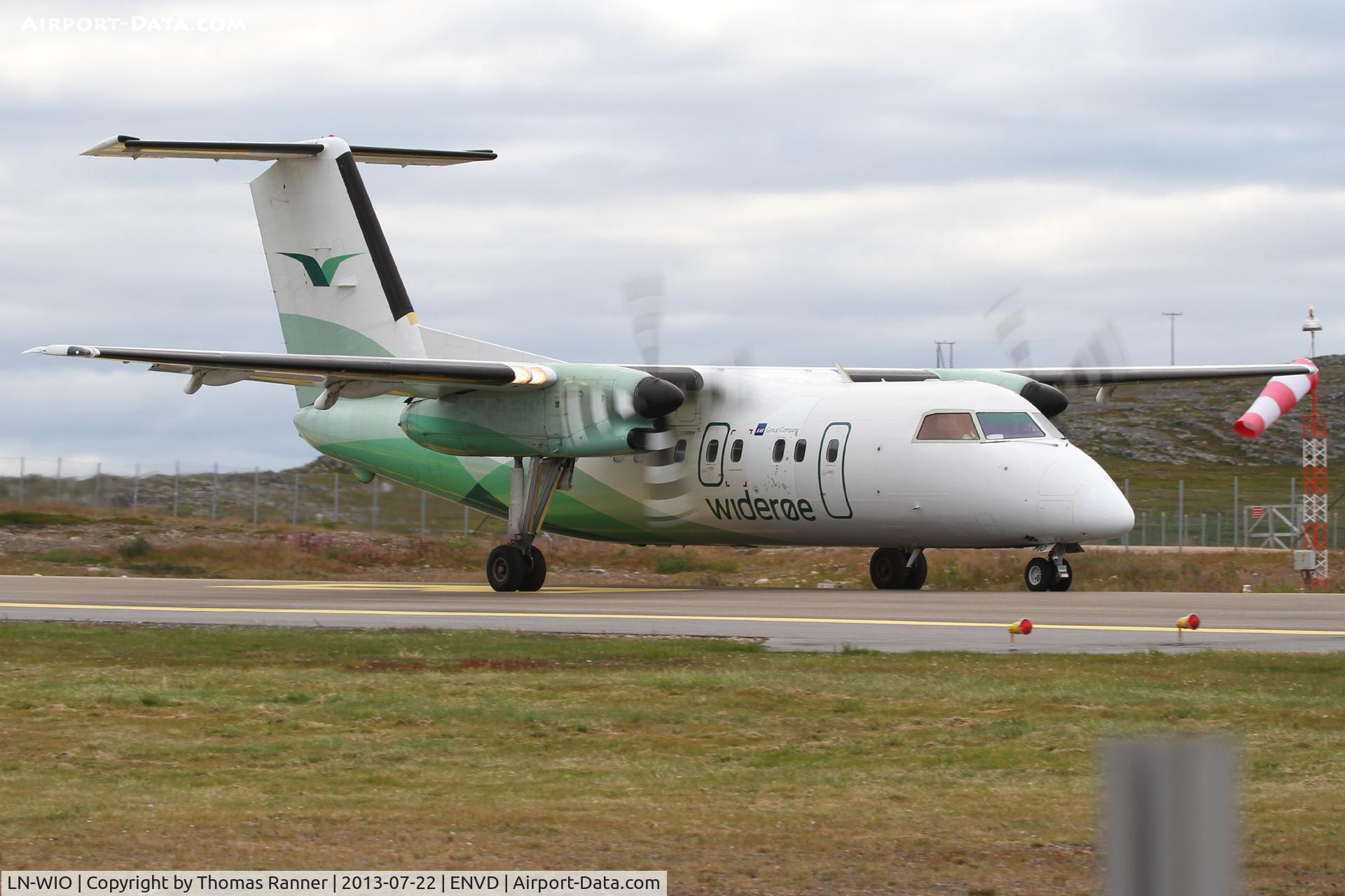 LN-WIO, 1995 De Havilland Canada DHC-8-103B Dash 8 C/N 417, Widerøe DHC-8