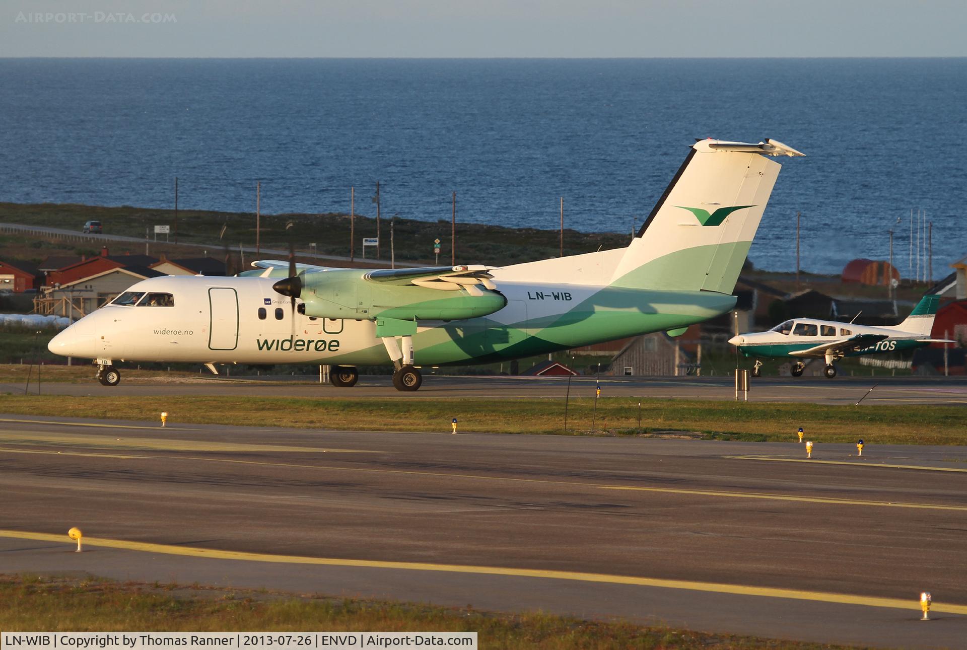 LN-WIB, 1993 De Havilland Canada DHC-8-103B Dash 8 C/N 360, Widerøe DHC-8