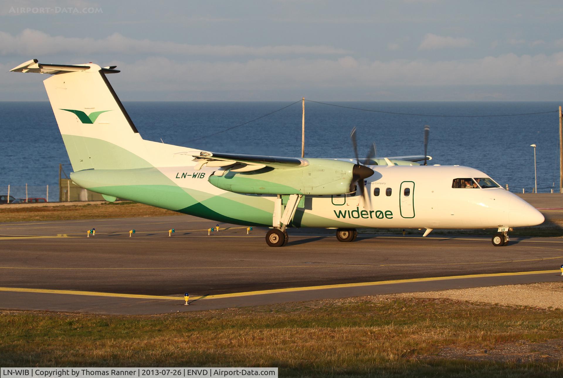 LN-WIB, 1993 De Havilland Canada DHC-8-103B Dash 8 C/N 360, Widerøe DHC-8