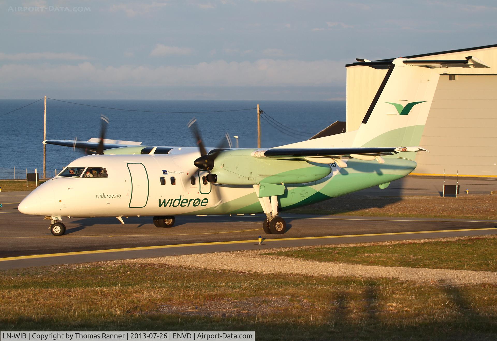 LN-WIB, 1993 De Havilland Canada DHC-8-103B Dash 8 C/N 360, Widerøe DHC-8
