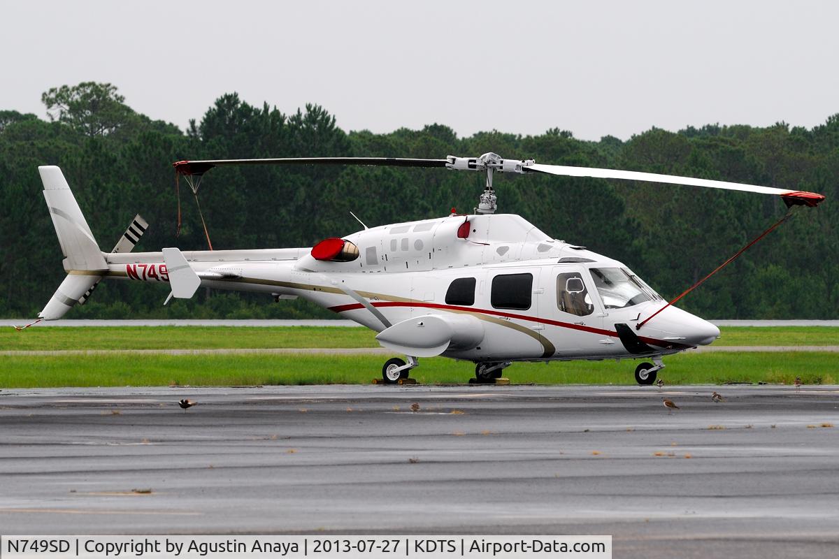 N749SD, 1986 Bell 222B C/N 47148, Parked on the ramp at DTS.