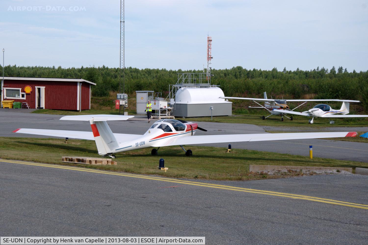 SE-UDN, 1982 Grob G-109A C/N 6115, Grob 109 parked at Örebro airport, Sweden.