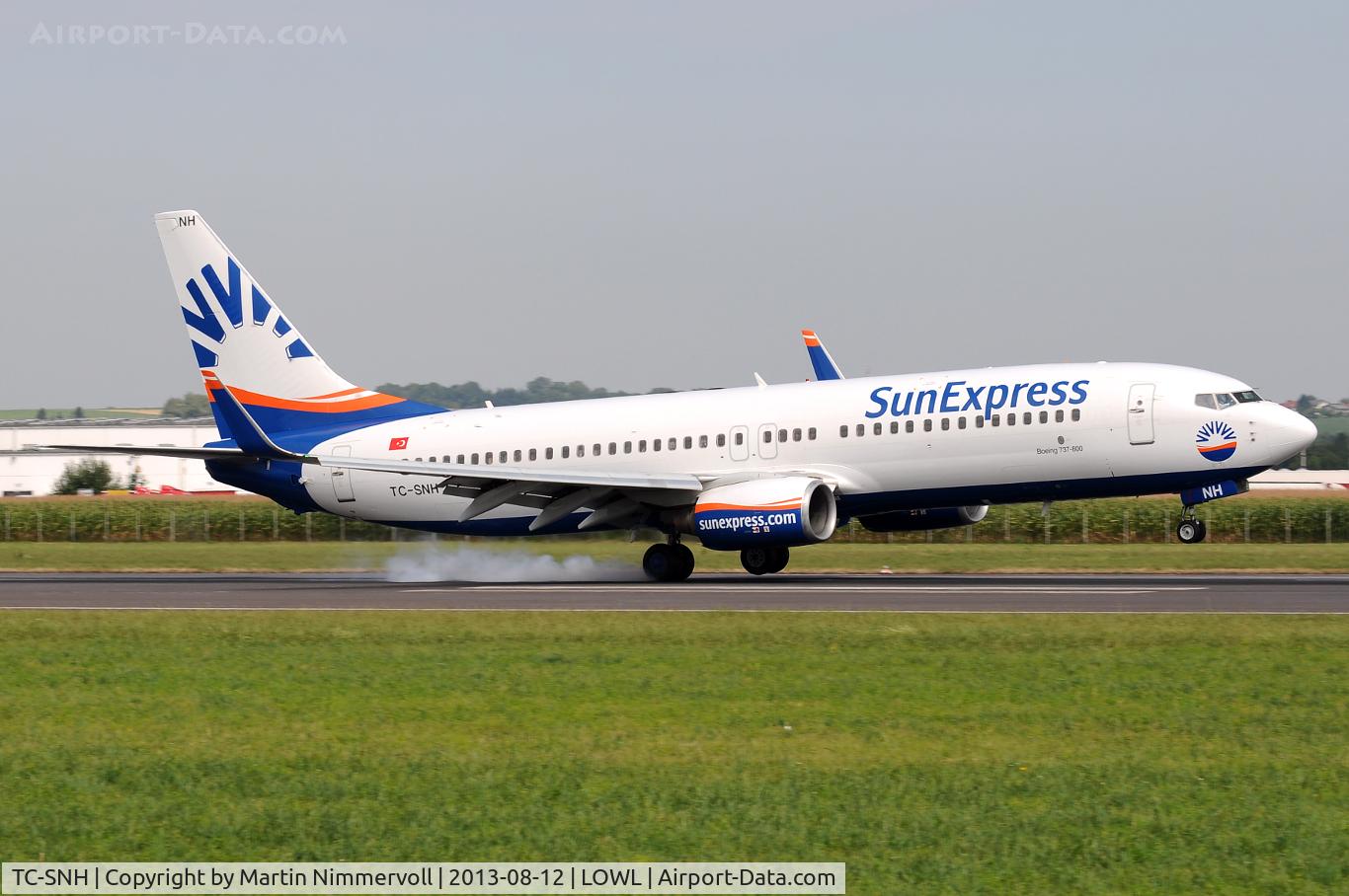 TC-SNH, 2005 Boeing 737-8FH C/N 30826, Sunexpress