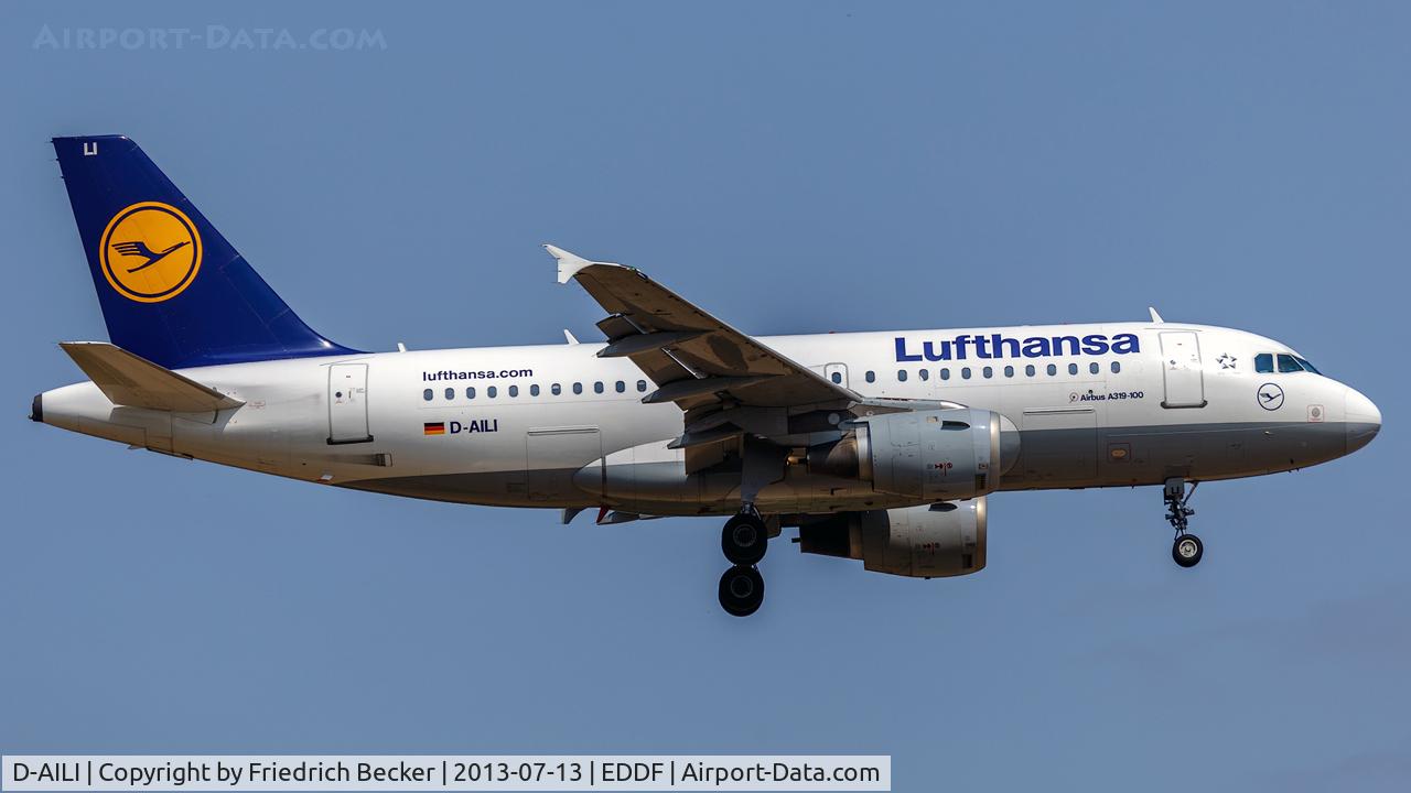 D-AILI, 1997 Airbus A319-114 C/N 651, on final RW07R
