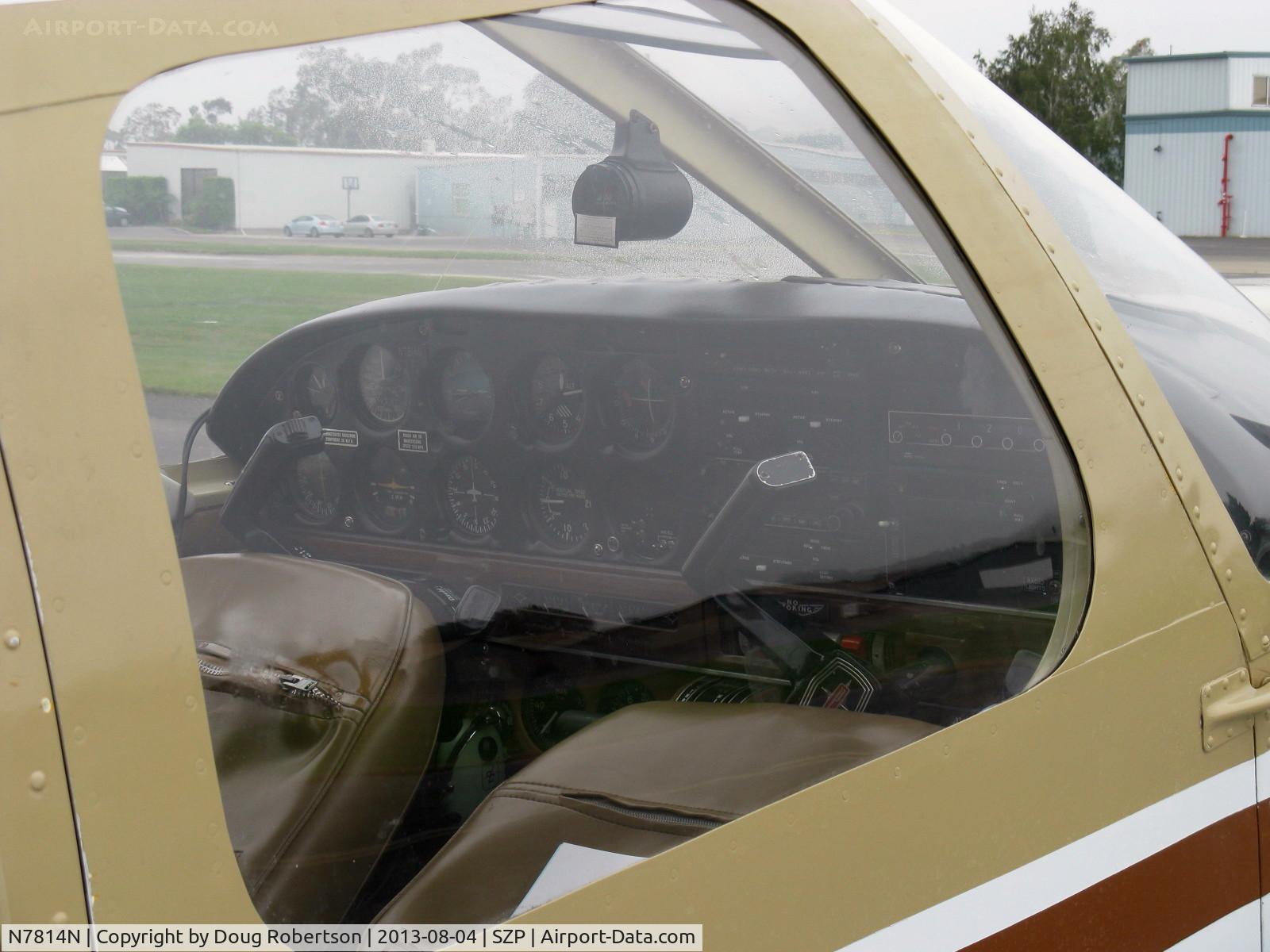 N7814N, 1969 Piper PA-28-180 Cherokee D C/N 28-5265, 1969 Piper PA-28-180 CHEROKEE D, Lycoming O&VO-360 180 Hp, panel