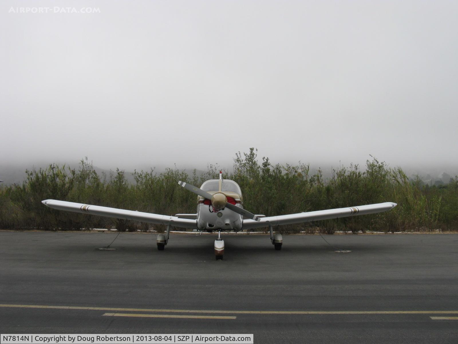 N7814N, 1969 Piper PA-28-180 Cherokee D C/N 28-5265, 1969 Piper PA-180 CHEROKEE D, Lycoming O&VO-360 180 Hp, early morning fog in the riverbed behind