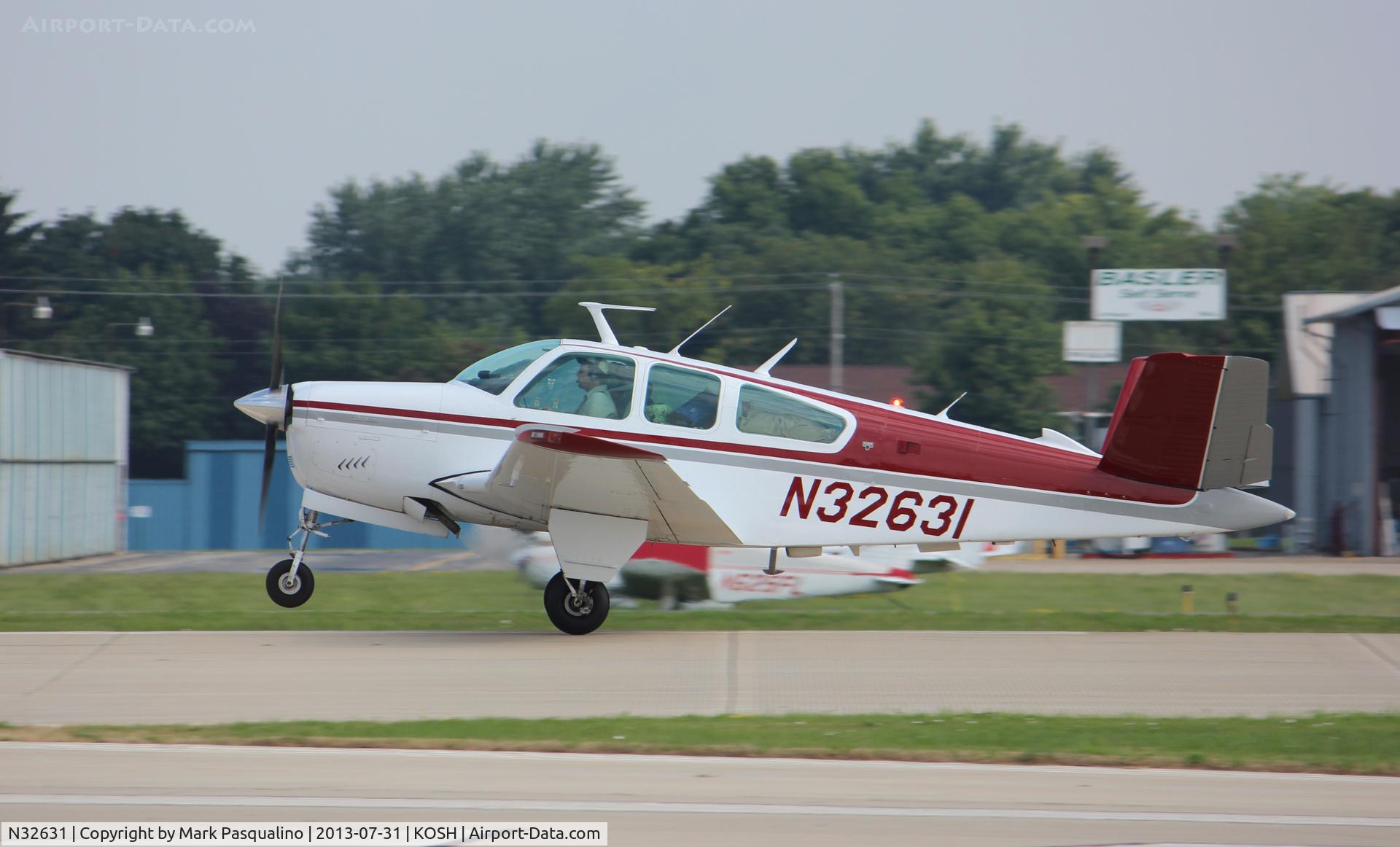 N32631, 1979 Beech V35B Bonanza C/N D-10301, Beech V35B