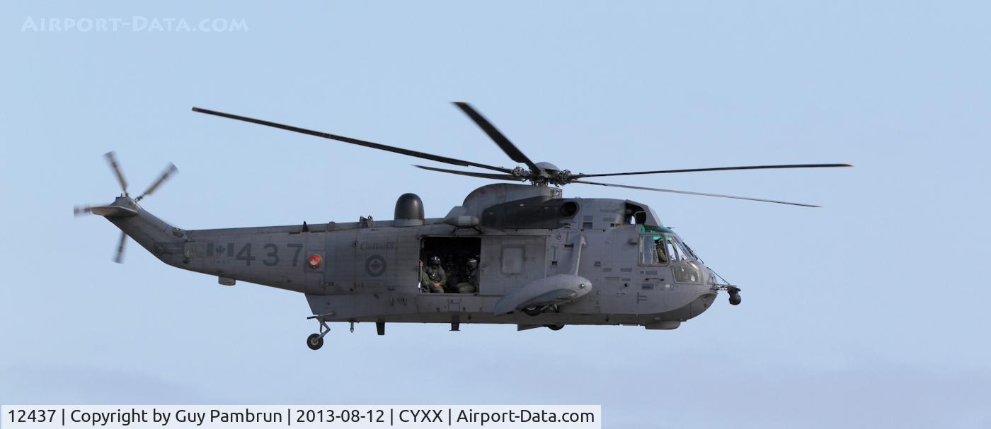 12437, United Aircraft of Canada CH-124B Sea King C/N 61380, Departing after the 2013 Abbotsford Airshow