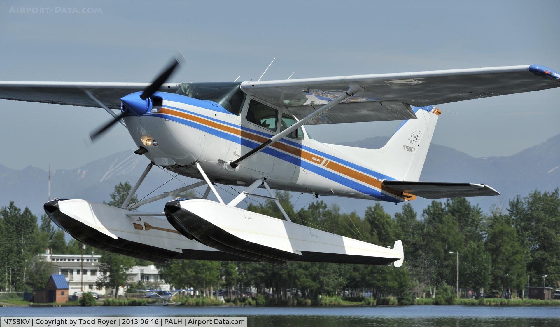 N758KV, 1979 Cessna R172K Hawk XP C/N R1723165, Departing Lake Hood
