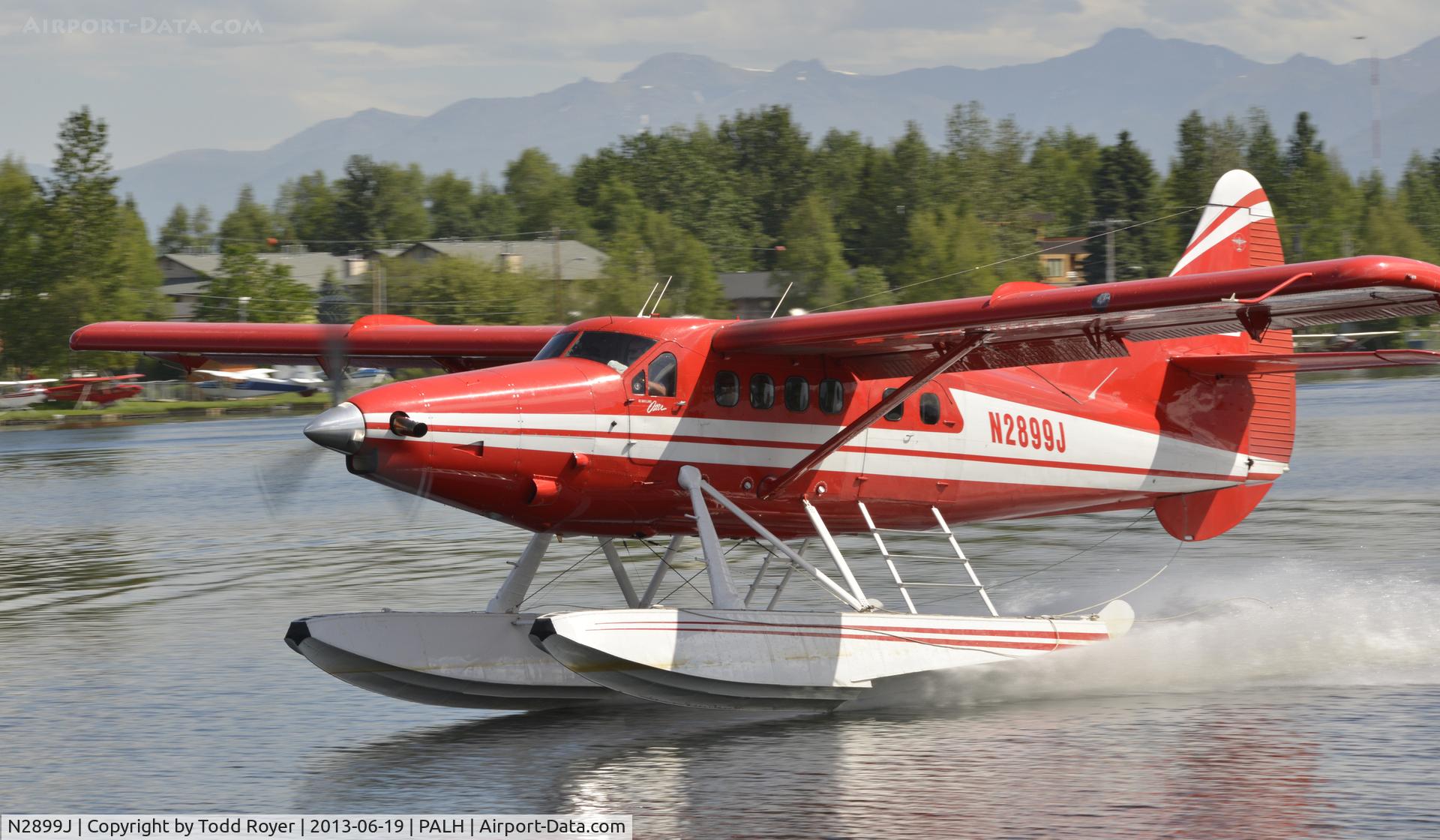 N2899J, 1961 De Havilland Canada DHC-3 Turbo Otter C/N 425, Departing Lake Hood