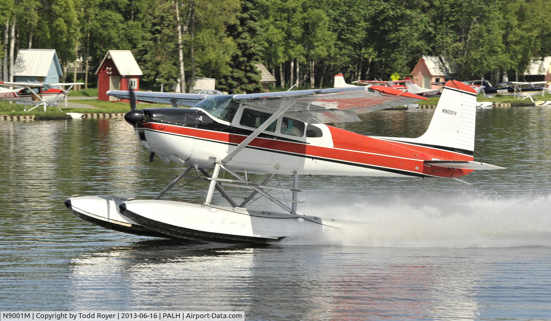 N9001M, 1969 Cessna 180H Skywagon C/N 18052101, Departing Lake Hood