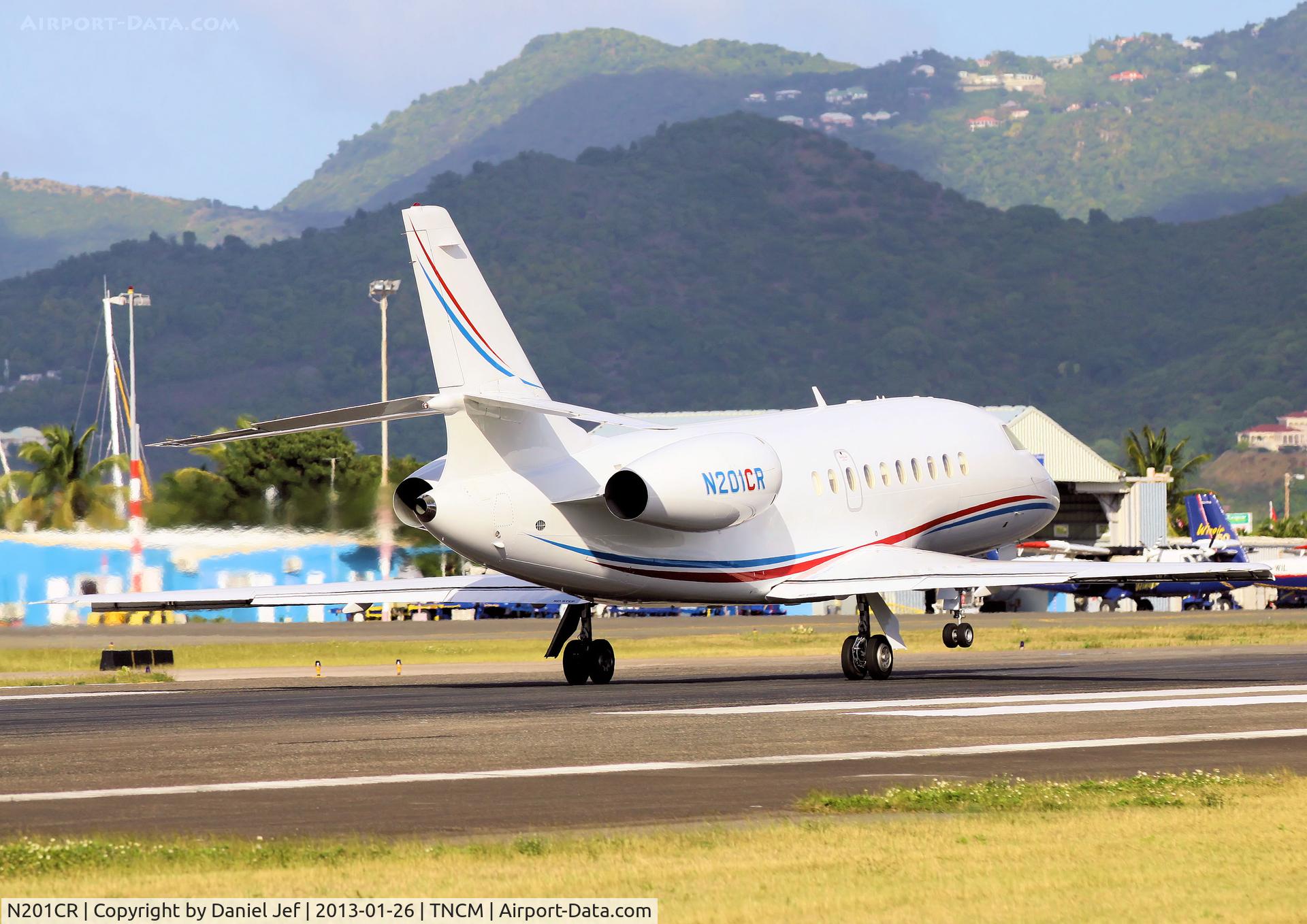 N201CR, 1995 Dassault Falcon 2000 C/N 002, N201CR