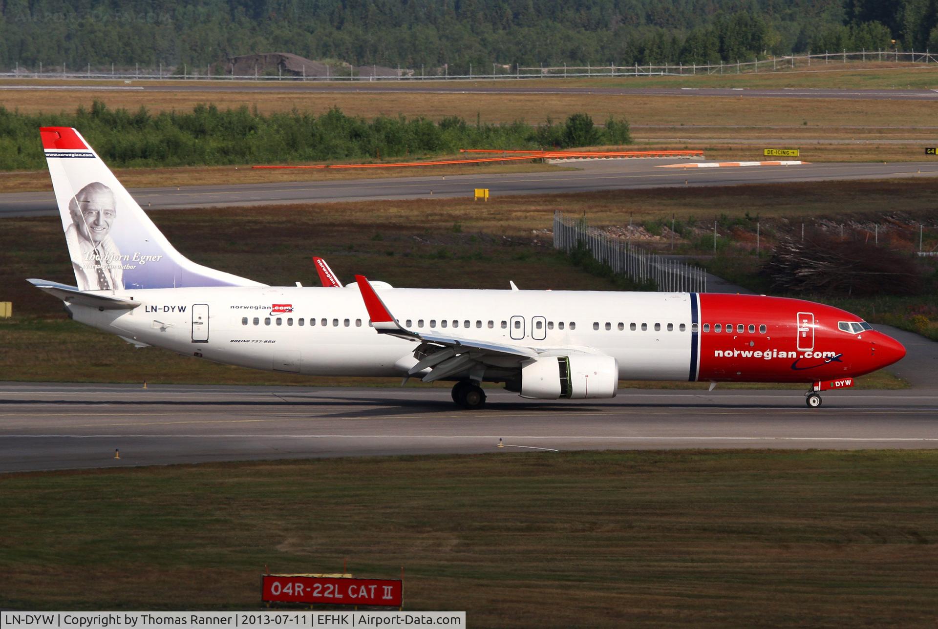 LN-DYW, 2011 Boeing 737-8JP C/N 39010, Norwegian B737