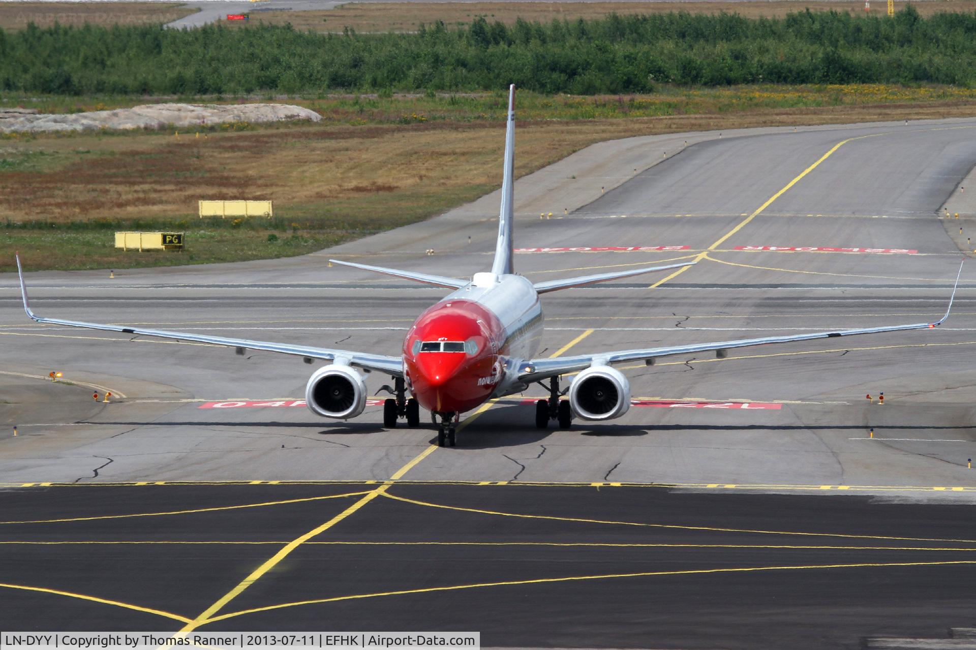LN-DYY, 2012 Boeing 737-8JP C/N 39012, Norwegian B737