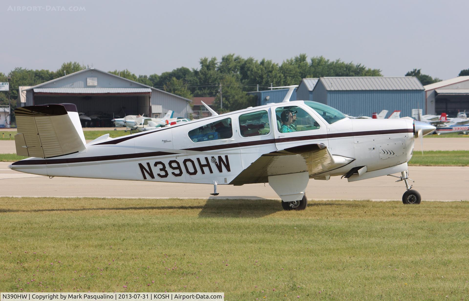N390HW, 1967 Beech V35A Bonanza C/N D-8608, Beech V35A