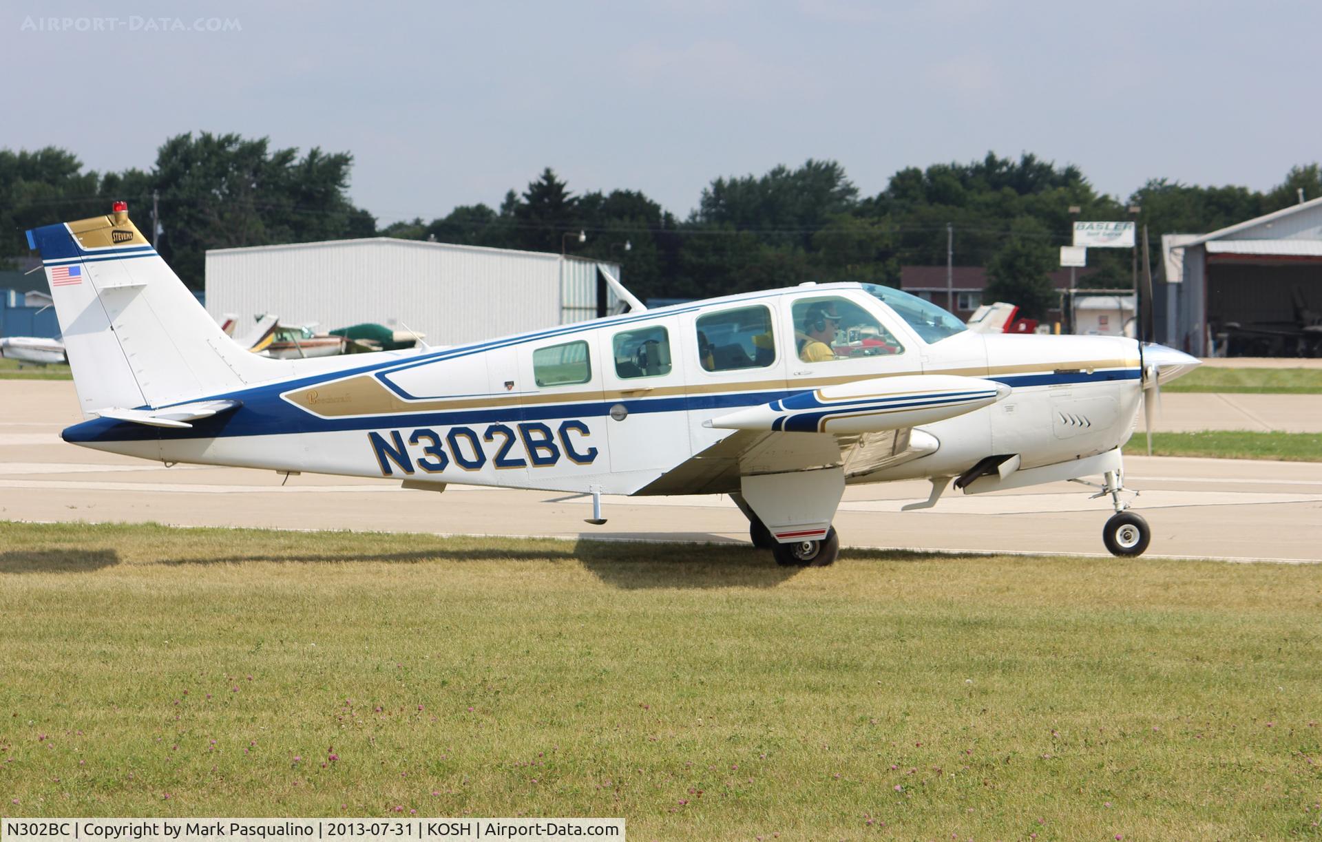 N302BC, 1982 Beech A36 Bonanza 36 C/N E-1982, Beech A36