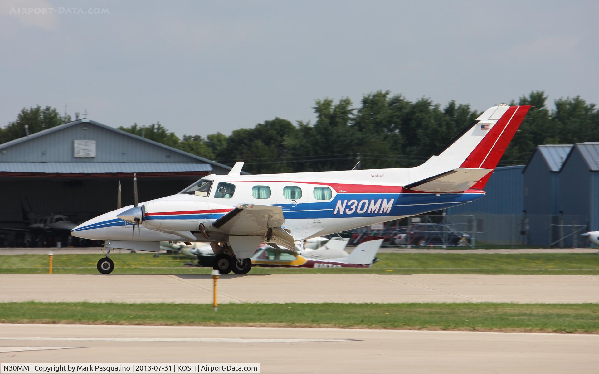 N30MM, 1979 Beech B-60 Duke C/N P-507, Beech B60