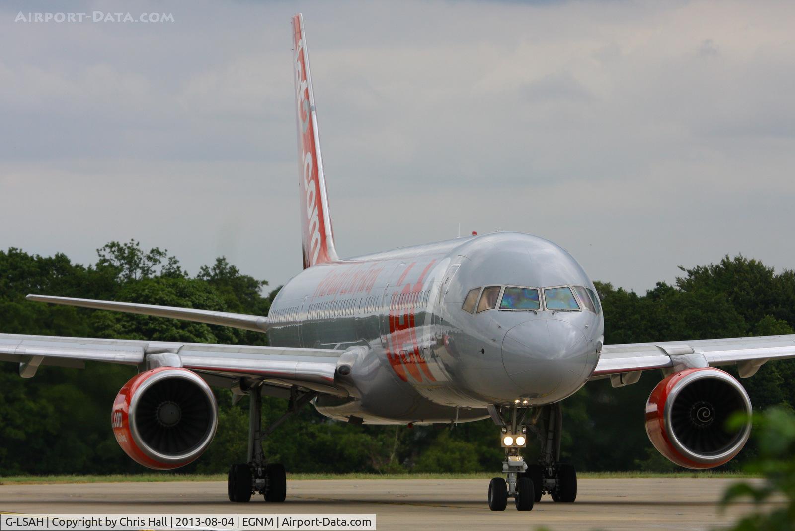 G-LSAH, 1987 Boeing 757-21B C/N 24015, Jet2