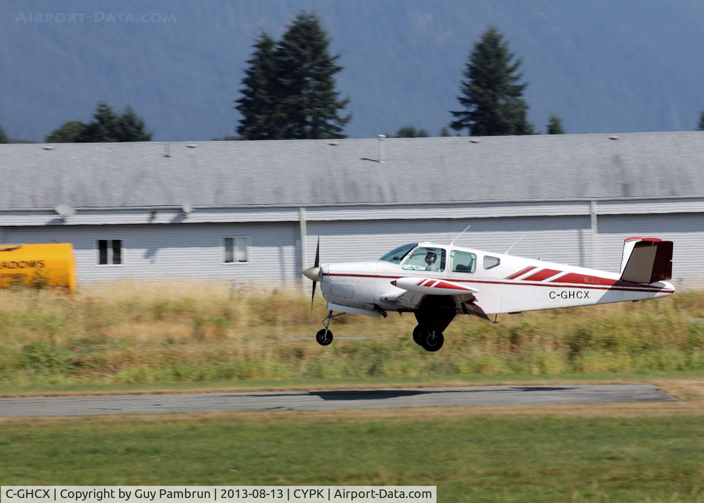 C-GHCX, 1948 Beech 35 Bonanza C/N D-1301, Landing
